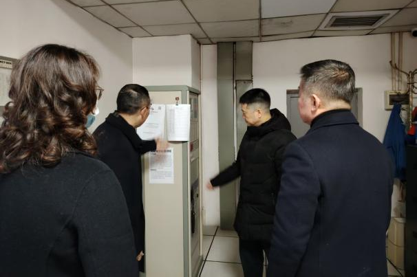 省尊龙集团党委书记、董事长游勇检查督导春节安全生产并看望慰问干部员工